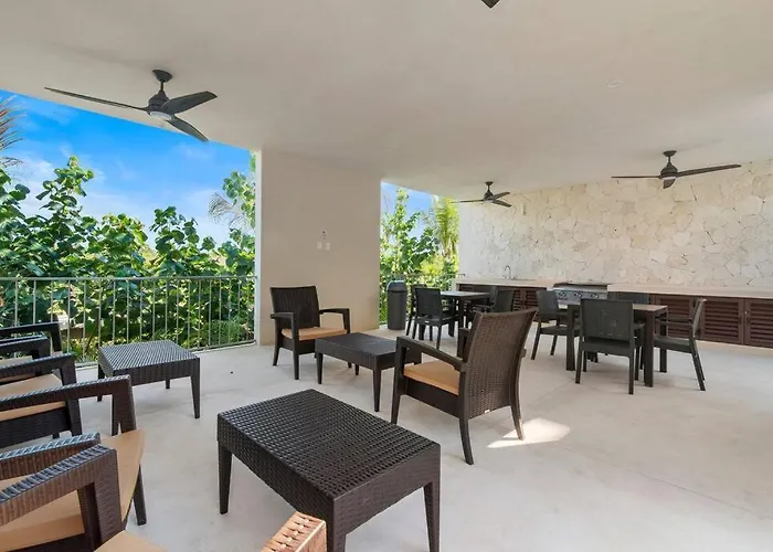 Secret Walk To Pools With Ocean Views Akumal