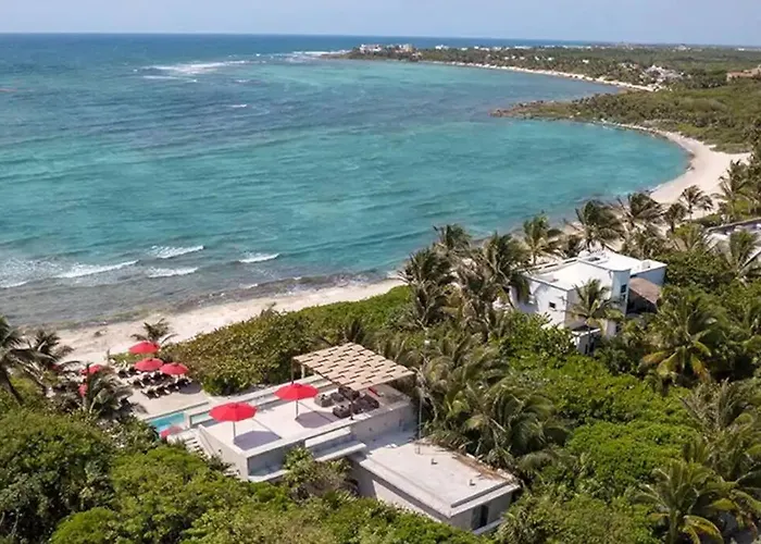 Secret Walk To Pools With Ocean Views Akumal