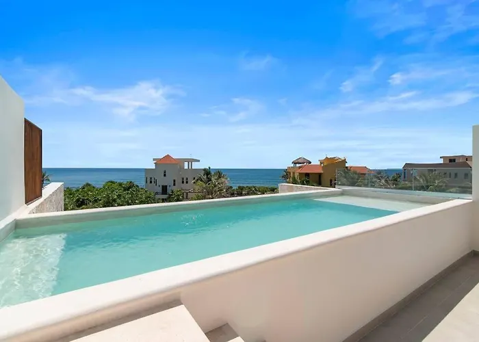 Secret Walk To Pools With Ocean Views Akumal